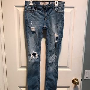 Hollister distressed low-rise super skinny jeans